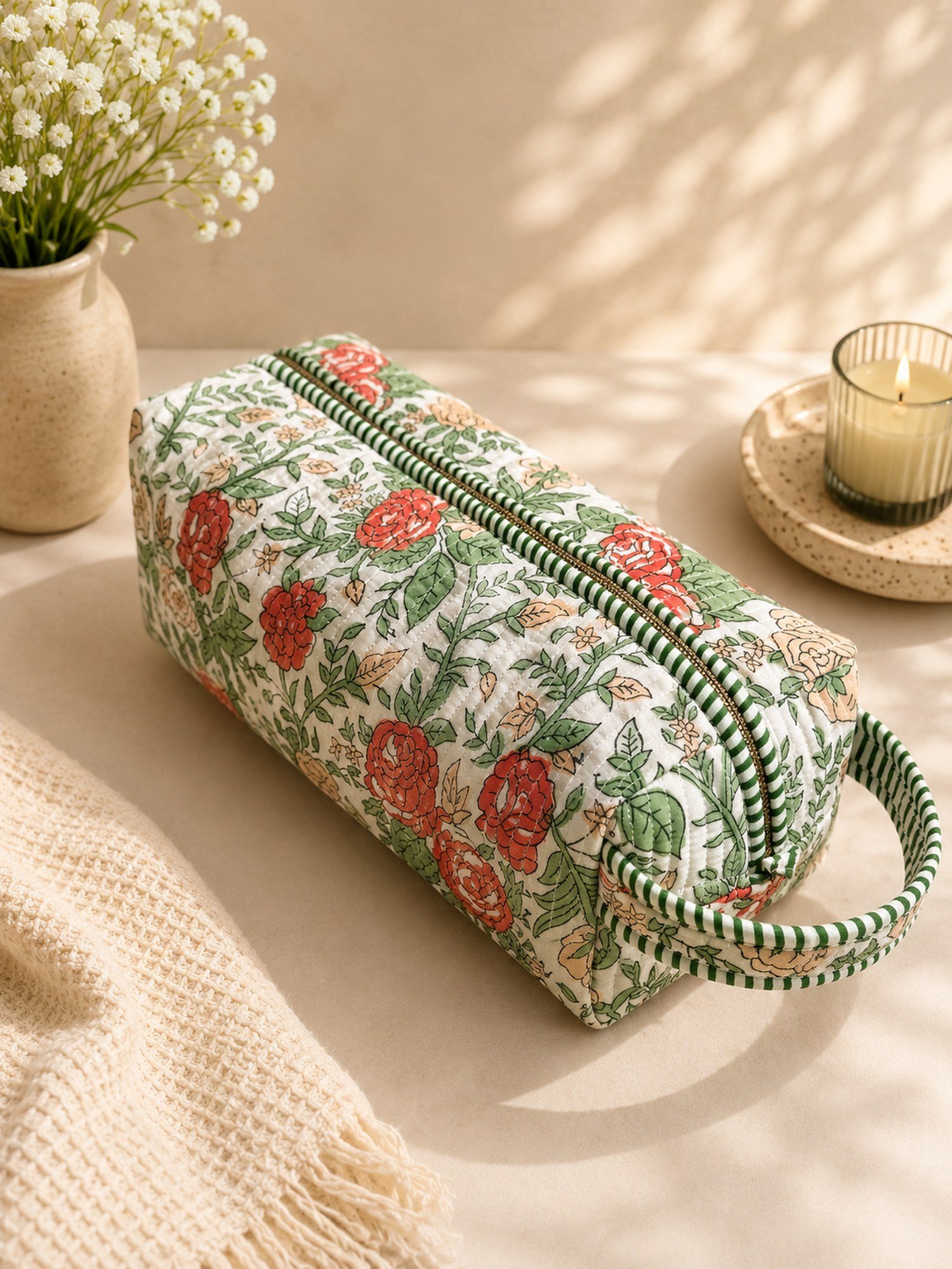Vintage Rose Garden Dyson Bag - Image 2